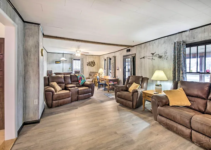 Illinois Vacation Home: Pets Welcome Hébergement de vacances *
